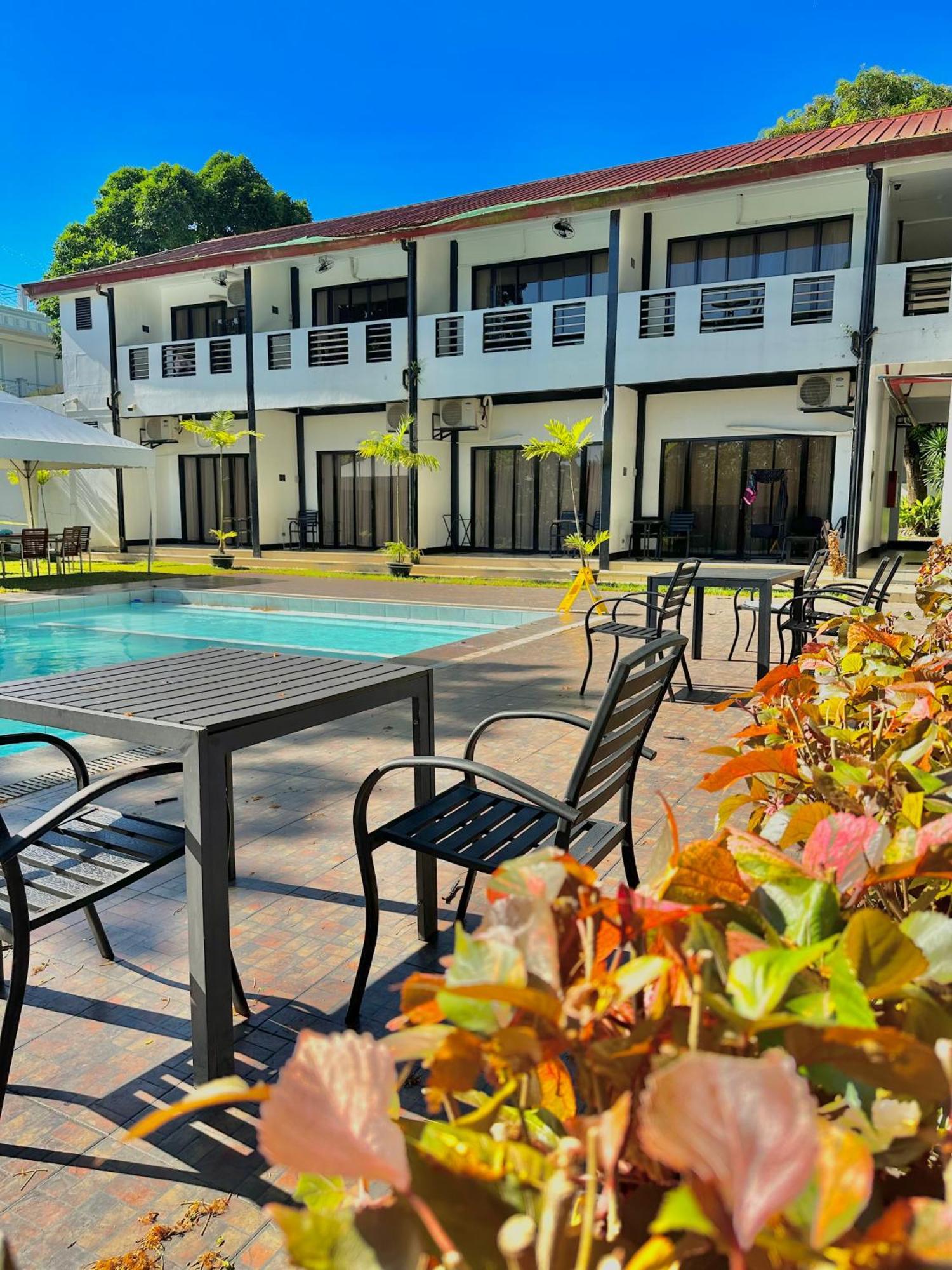 Fernando'S Hotel Sorsogon Extérieur photo